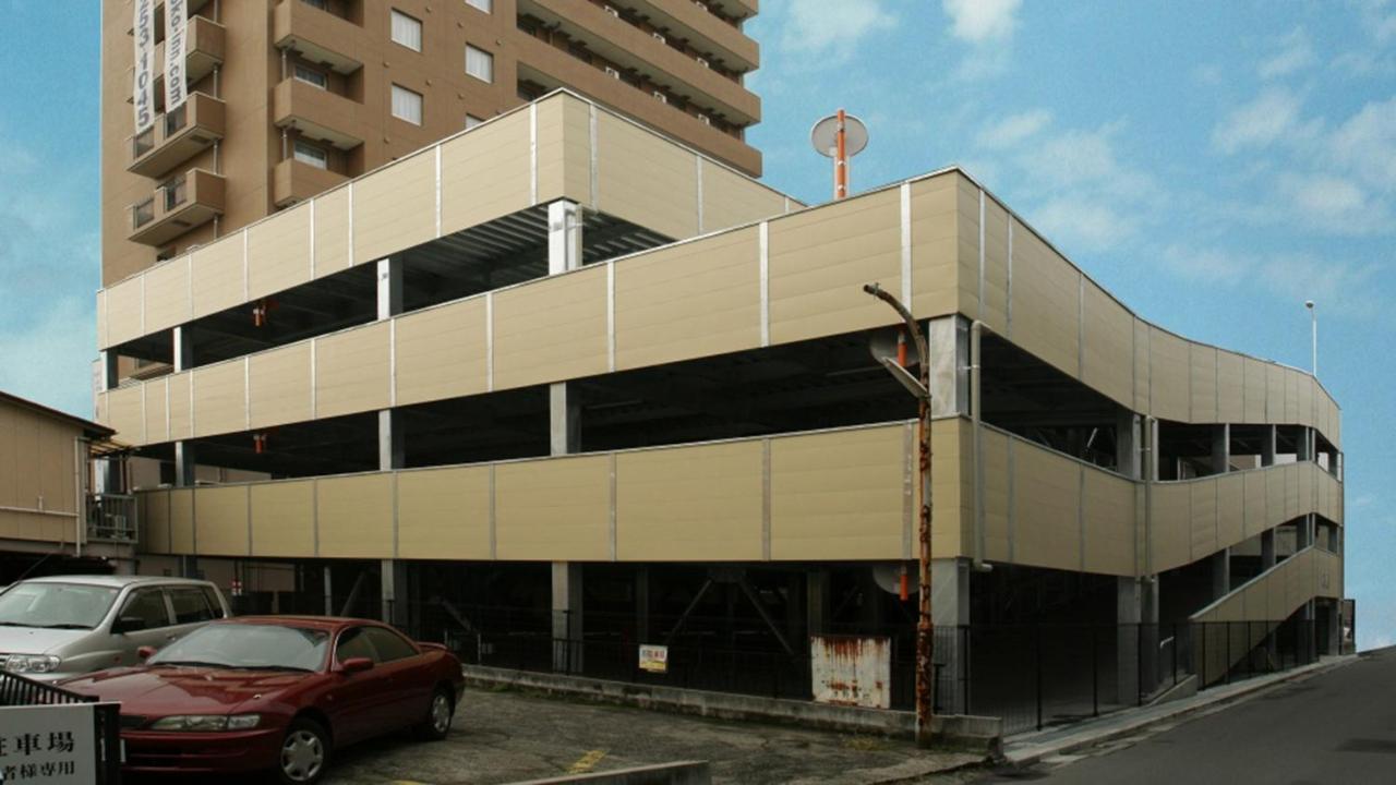 Toyoko Inn Okayama Eki Nishi Guchi Migi Zewnętrze zdjęcie
