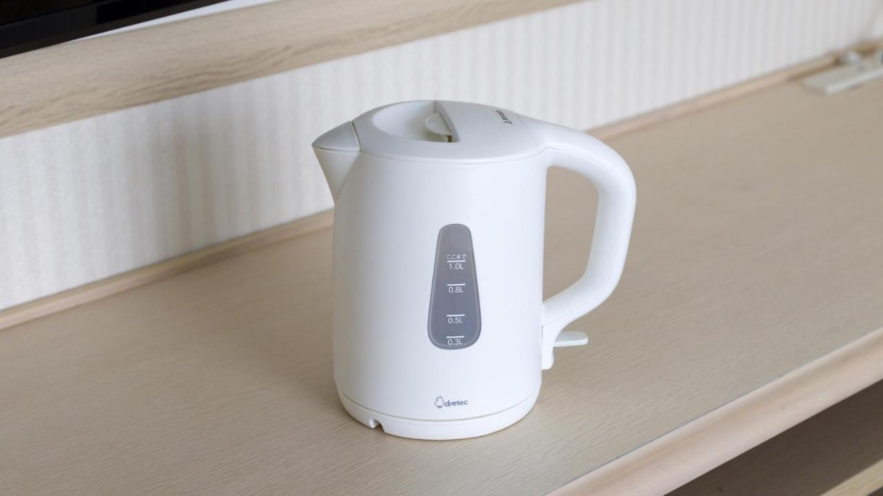 Toyoko Inn Okayama Eki Nishi Guchi Migi Zewnętrze zdjęcie
