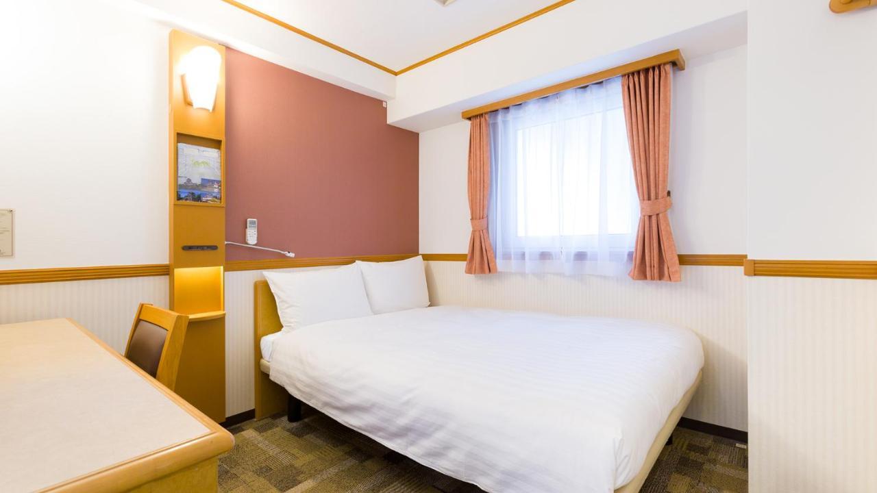 Toyoko Inn Okayama Eki Nishi Guchi Migi Zewnętrze zdjęcie